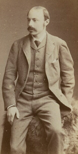 Rollo Russell wearing an example of a ditto suit